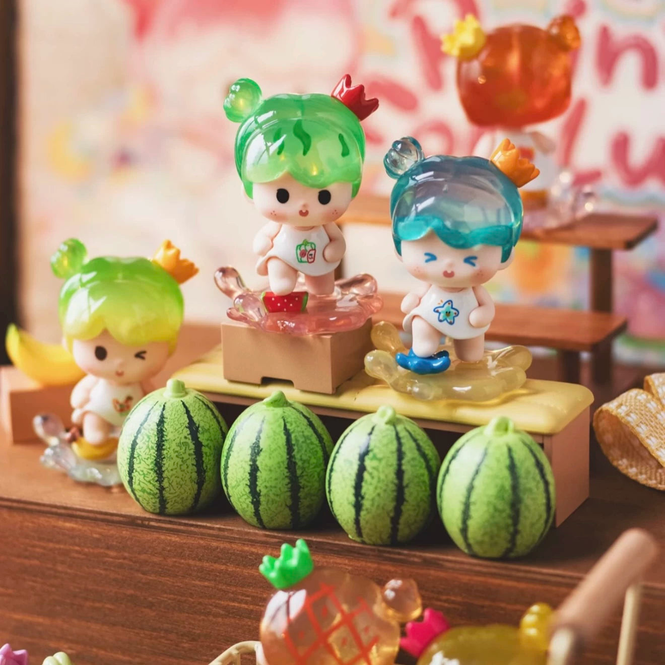 YOYO paint a good color head cute grain series right and right cute tide play tabletop ornament birthday gift figure