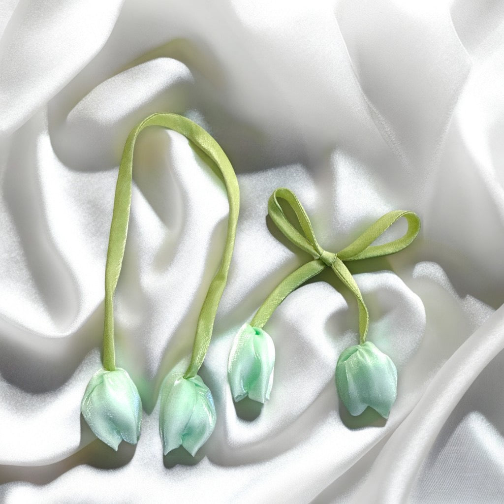 Fabric tulip bud