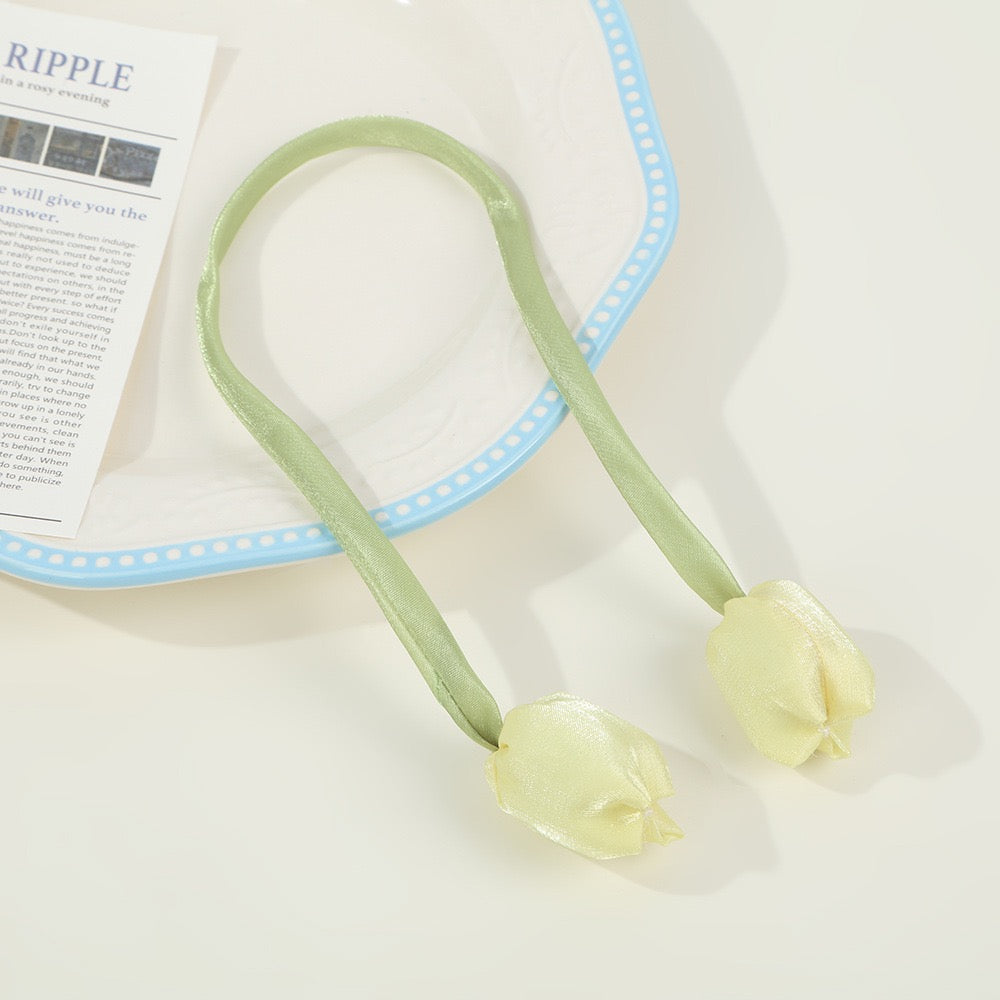Fabric tulip bud