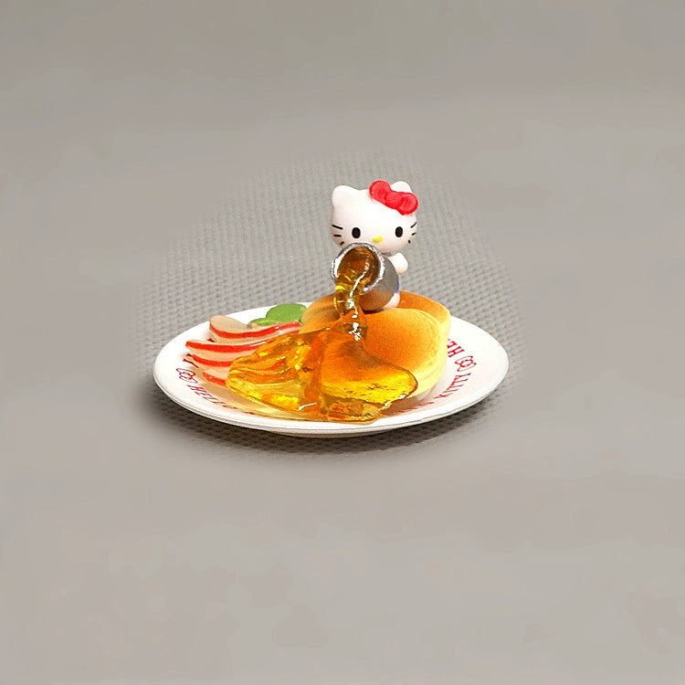 Hello Kitty Hello Kitty Apple Forest, Dessert, Cake, Gourmet, Doll Ornament