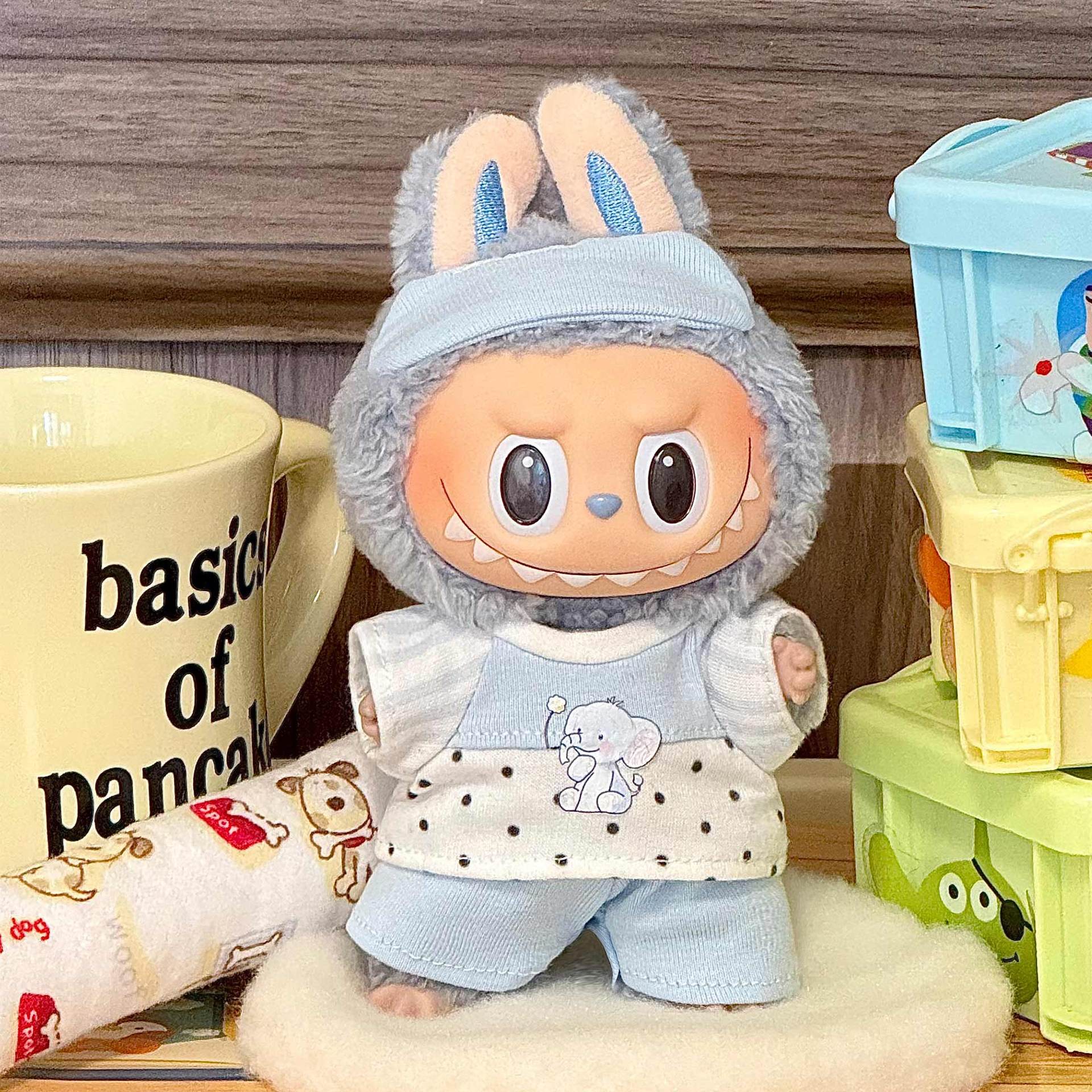Only clothes are suitable for labubu sitting party baby clothes one two three generations labubu clothes set accessories periphery