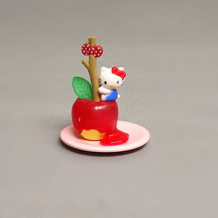 Hello Kitty Hello Kitty Apple Forest, Dessert, Cake, Gourmet, Doll Ornament