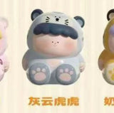 Genuine Grand Art Museum, I'm a little curious, animal cute grain tabletop ornament doll figure