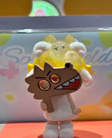 Complete my series of trendy play figure ornaments