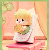 Sweet Bean Chasing Light Memory Series Figure Toy Ornament Gift