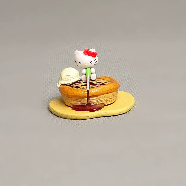 Hello Kitty Hello Kitty Apple Forest, Dessert, Cake, Gourmet, Doll Ornament