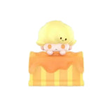 Corner cutting cake