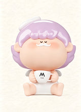 Amalilis, this cup floats a series of cute doll ornaments, figure tide play gifts.