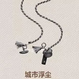 Highway log series long mobile phone chain